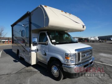New 2025 Winnebago Minnie Winnie 22M