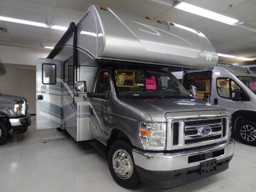 New 2025 Winnebago Minnie Winnie