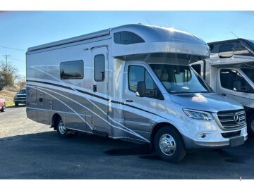 2025 Winnebago Navion 24D