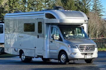 New 2025 Winnebago Navion