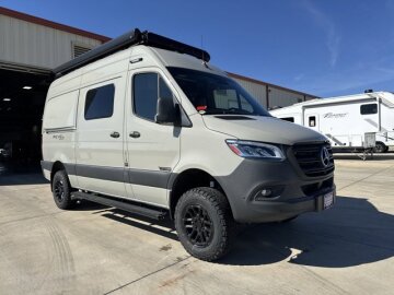 New 2025 Winnebago Revel Sport 44N