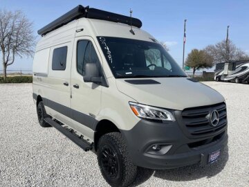 New 2025 Winnebago Revel Sport 44N