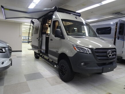 Photo 1 for New 2025 Winnebago Revel