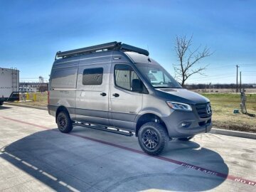 New 2025 Winnebago Revel Sport 44N
