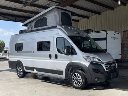 Photo 1 for New 2025 Winnebago Solis 59PX