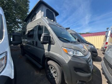 2025 Winnebago Solis