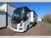 New 2025 Winnebago Sunstar