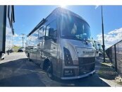 New 2025 Winnebago Sunstar