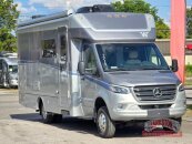New 2025 Winnebago View 24T