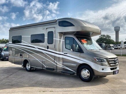 Photo 1 for New 2025 Winnebago View 24J