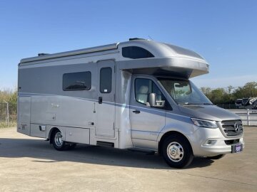 2025 Winnebago View 24T