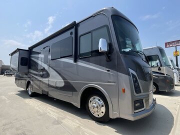 New 2025 Winnebago Vista 33K