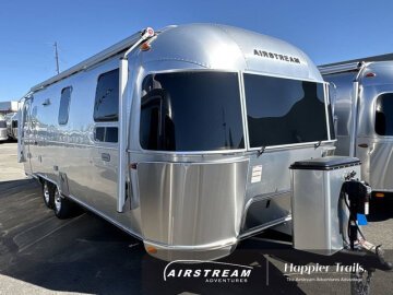 New 2026 Airstream Globetrotter