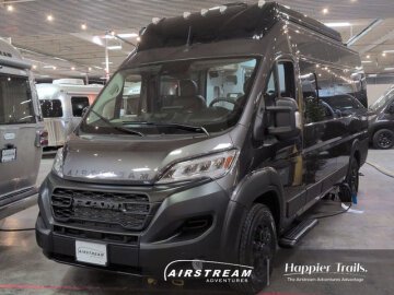 New 2026 Airstream Rangeline