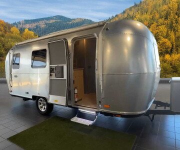 New 2026 Airstream World Traveler