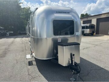 New 2026 Airstream World Traveler