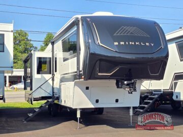 New 2026 Brinkley Model Z 2900