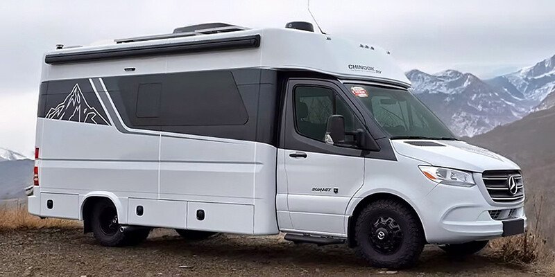 2026 Chinook Summit EB specifications
