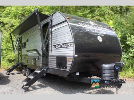 Photo 1 for New 2026 Coachmen Catalina 263BHSCK
