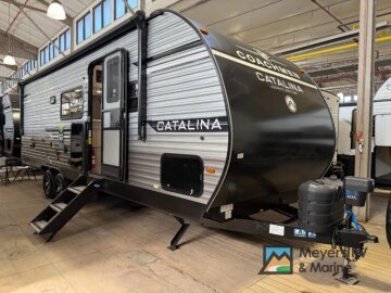 New 2026 Coachmen Catalina Legacy Edition 243RBS
