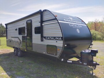 New 2026 Coachmen Catalina 243RBSLE