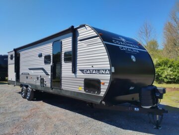 New 2026 Coachmen Catalina 323BHDSCK