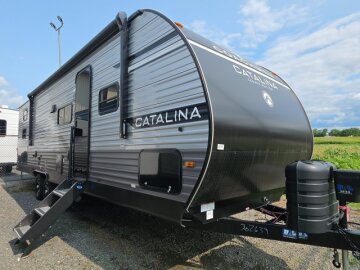 New 2026 Coachmen Catalina Legacy Edition 293QBCK