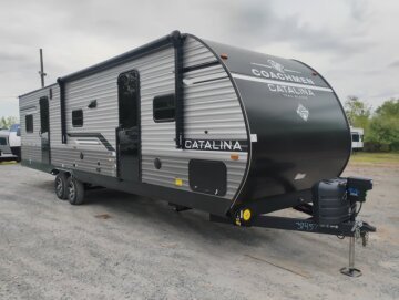New 2026 Coachmen Catalina 29THS