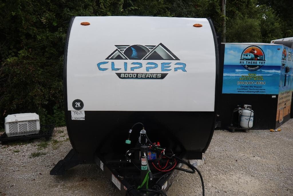 New 2026 Coachmen Clipper
