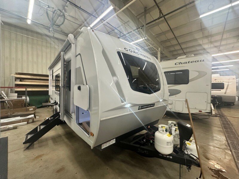 New 2026 Coachmen Freedom Express