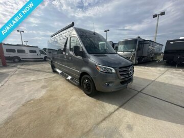 New 2026 Coachmen Galleria