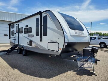New 2026 Coachmen Northern Spirit 2457BH