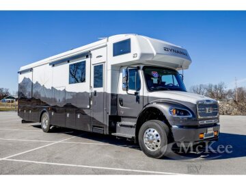 New 2026 Dynamax DX3 37TS