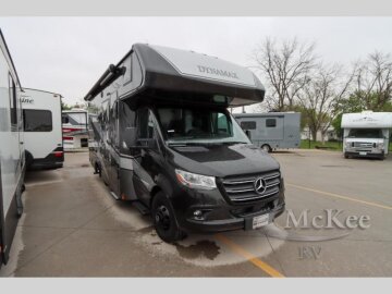 New 2026 Dynamax Isata 24FW