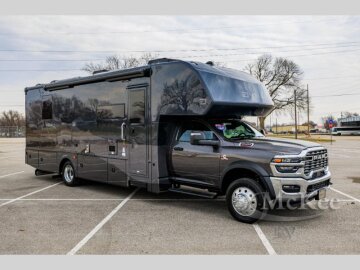 New 2026 Dynamax Isata