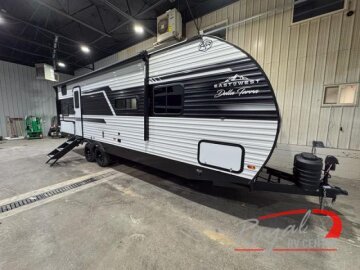 New 2026 East to West Della Terra 262BH