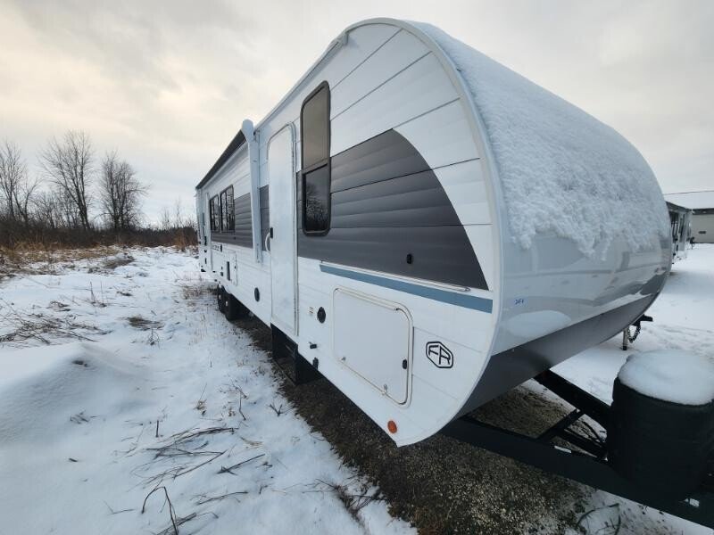New 2026 Forest River Salem 300ICE