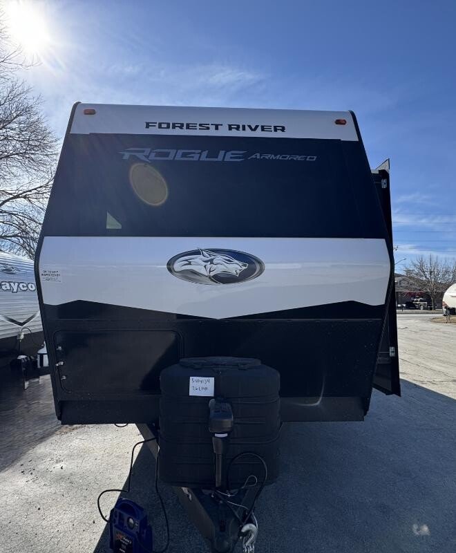 New 2026 Forest River Vengeance 26L140