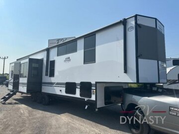 New 2026 Forest River Cedar Creek