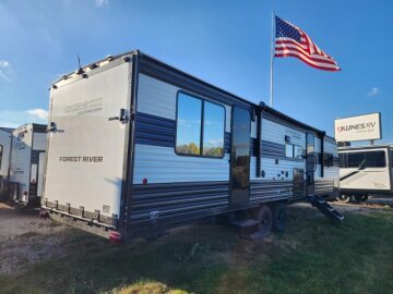 New 2026 Forest River Cherokee 28RRT