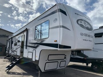 New 2026 Forest River Cherokee 365PACK15.5