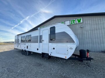 New 2026 Forest River Salem 300ICE