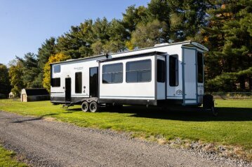 New 2026 Forest River Salem 42FLDL