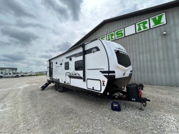 New 2026 Forest River Surveyor 267RBSS
