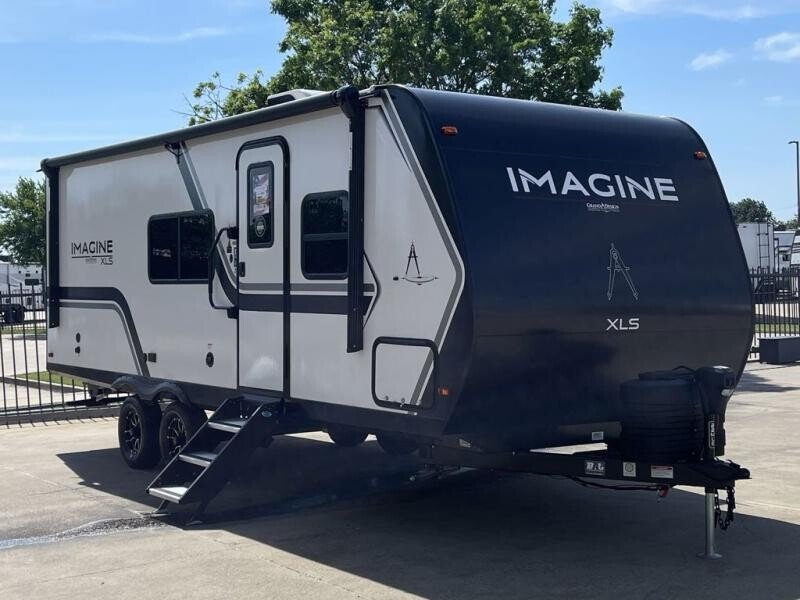 New 2026 Grand Design Imagine 22MLE