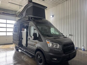 New 2026 Grand Design Lineage