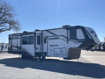 New 2026 Grand Design Momentum