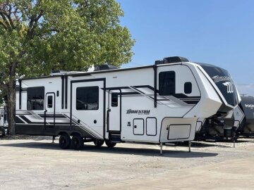 New 2026 Grand Design Momentum