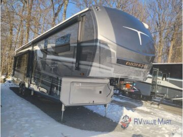 New 2026 Heartland Bighorn 38RE
