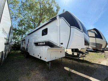 New 2026 JAYCO Eagle 335LSTS